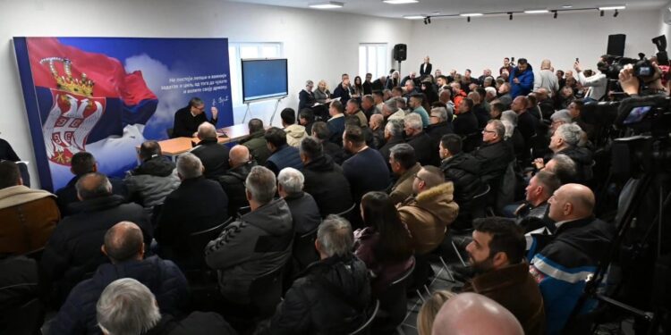 ПУТЕВИ, ВОДОВОД, РАЗВОЈ СТАРЕ ПЛАНИНЕ И ПОГОН ТЕКСТИЛНЕ ИНДУСТРИЈЕ У ФОКУСУ САСТАНКА ПРЕДСЕДНИКА И КЊАЖЕВЧАНА